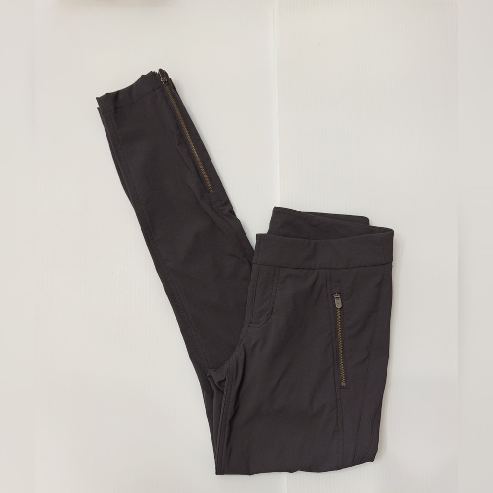 Athleta Wander Utility Pants  - 0